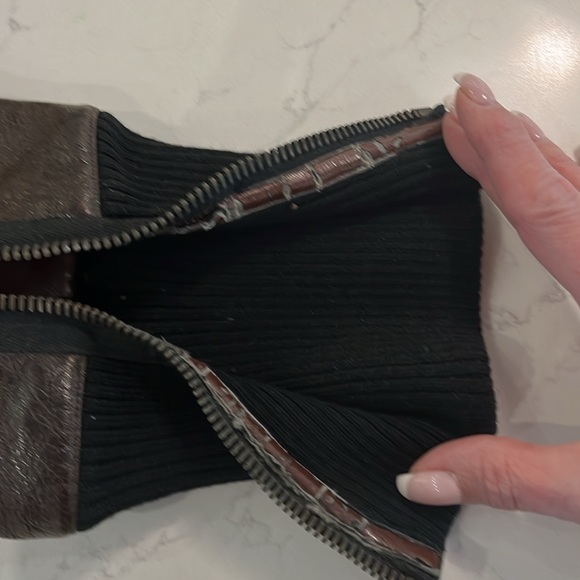 Stella McCartney vegan leather boots with sock upper - Picture 7 of 12